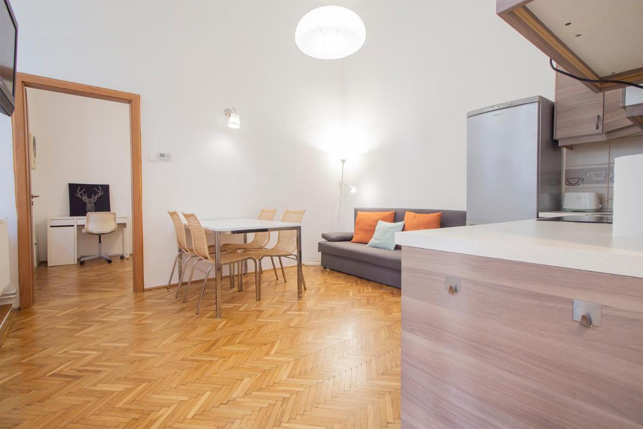 Basilica Two Bedroom Apartment Budapeste Exterior foto